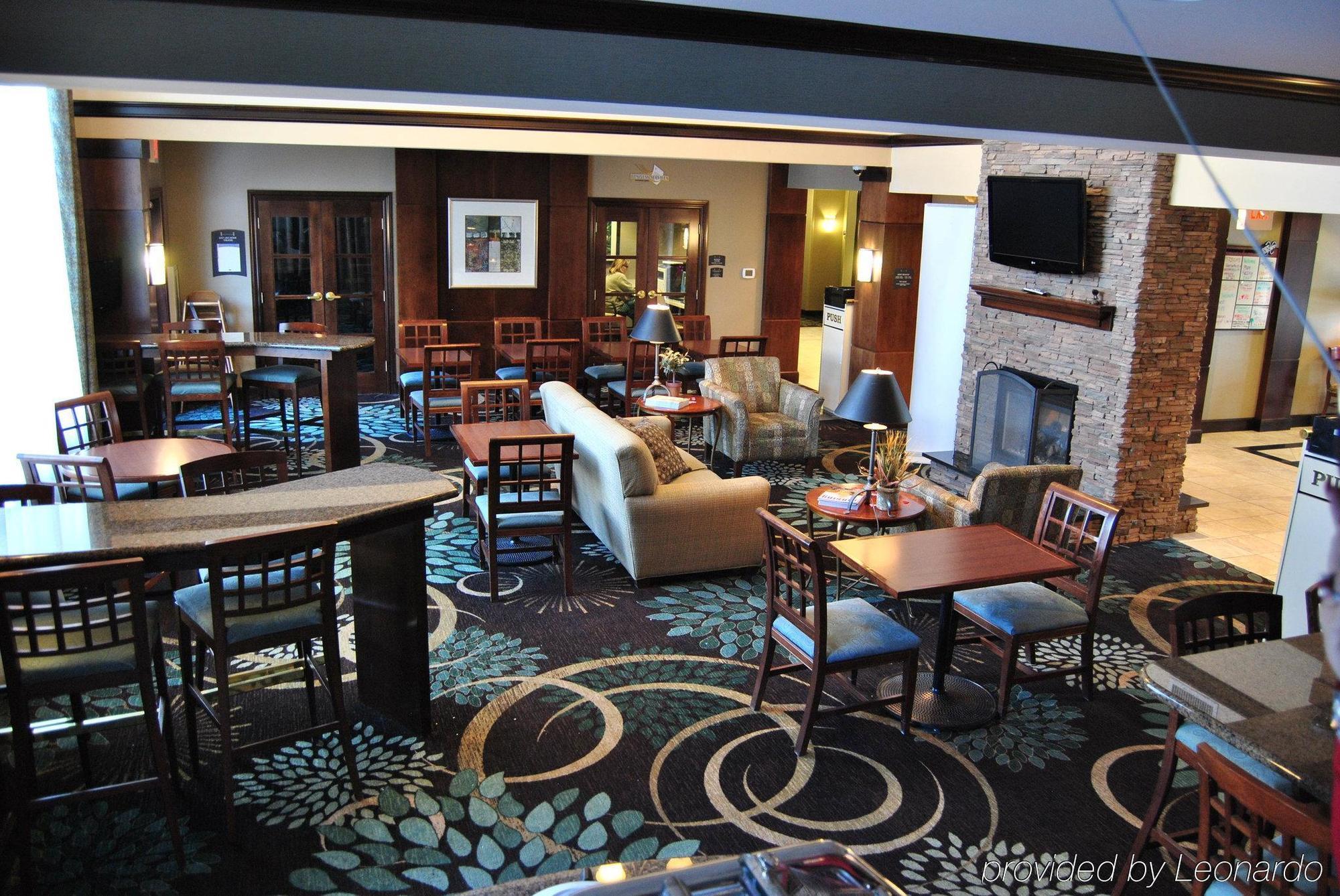 فندق أجنحة ستاي بريدج لانسينج-أوكيموس المظهر الخارجي الصورة