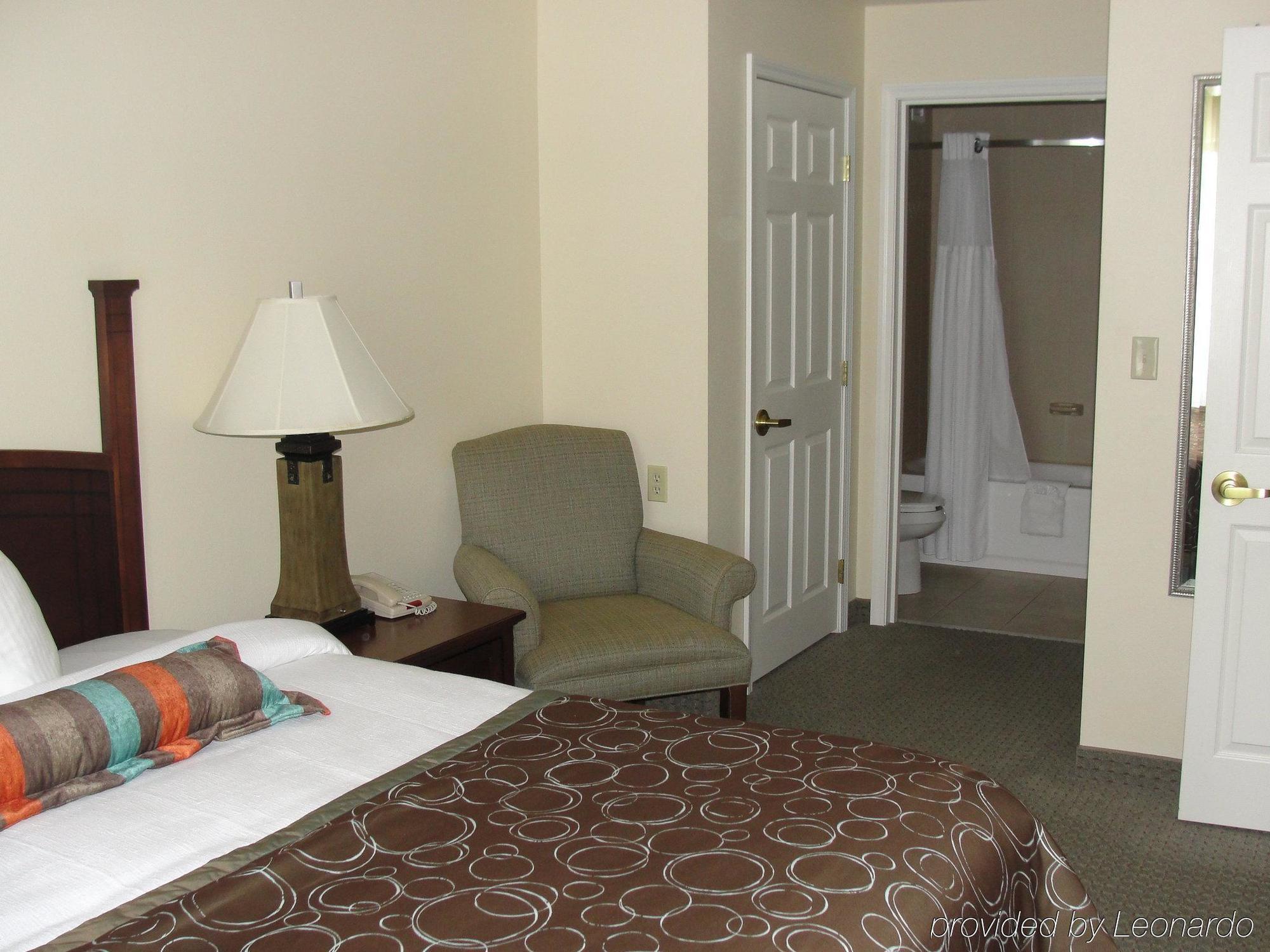فندق أجنحة ستاي بريدج لانسينج-أوكيموس المظهر الخارجي الصورة